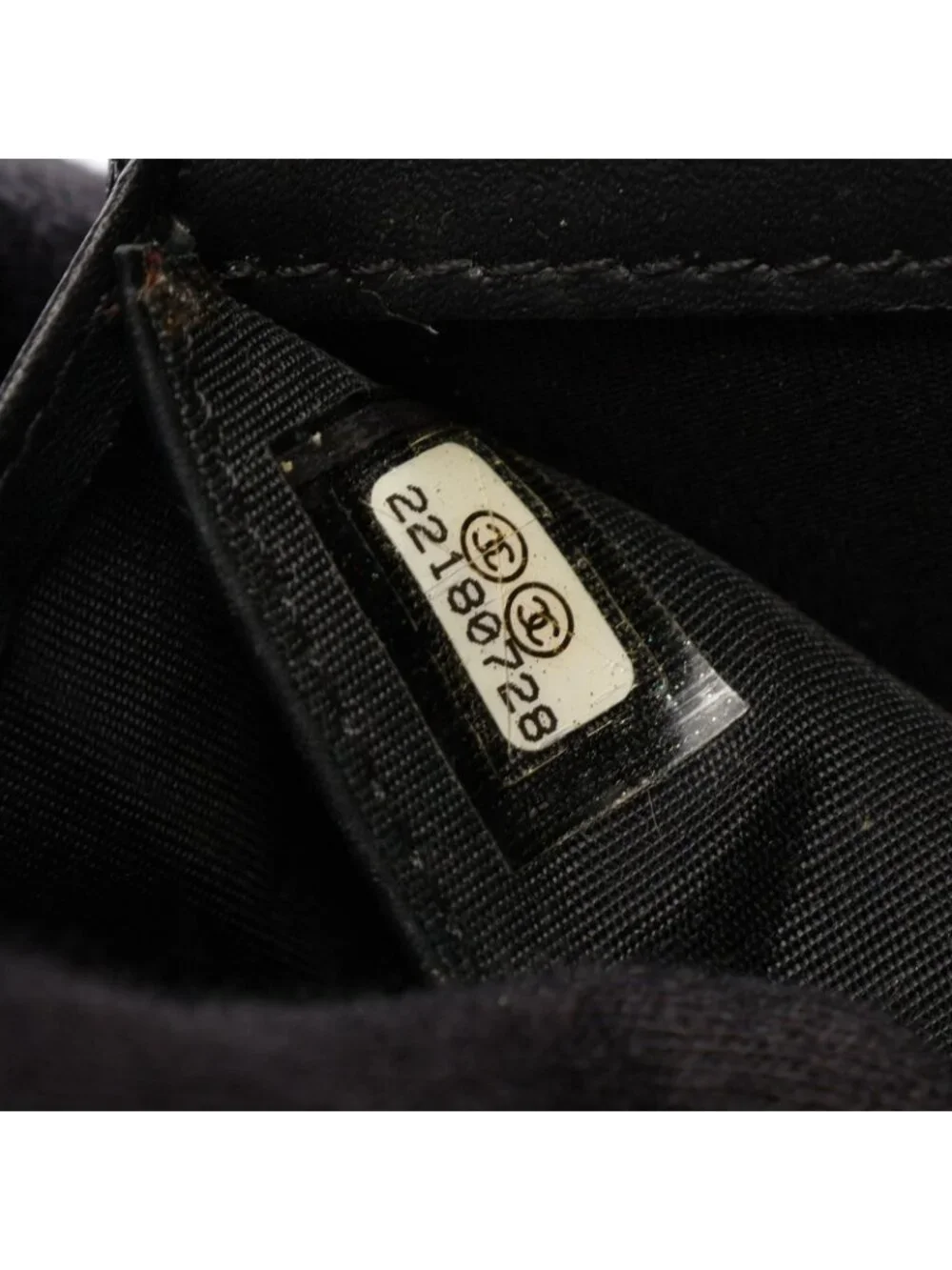 Chanel Bifold Wallet CC Logo Black Caviar Leather Quilted